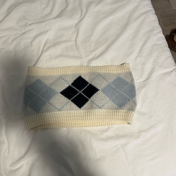 princess polly top - Picture 2 of 3